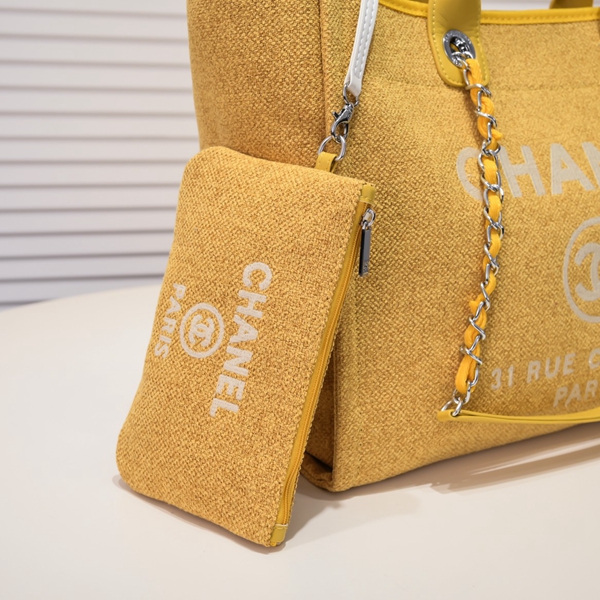 シャネルバッグ角部分ディテール